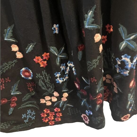 Urge off shoulder embroidered tunic dress. - Picture 5 of 9